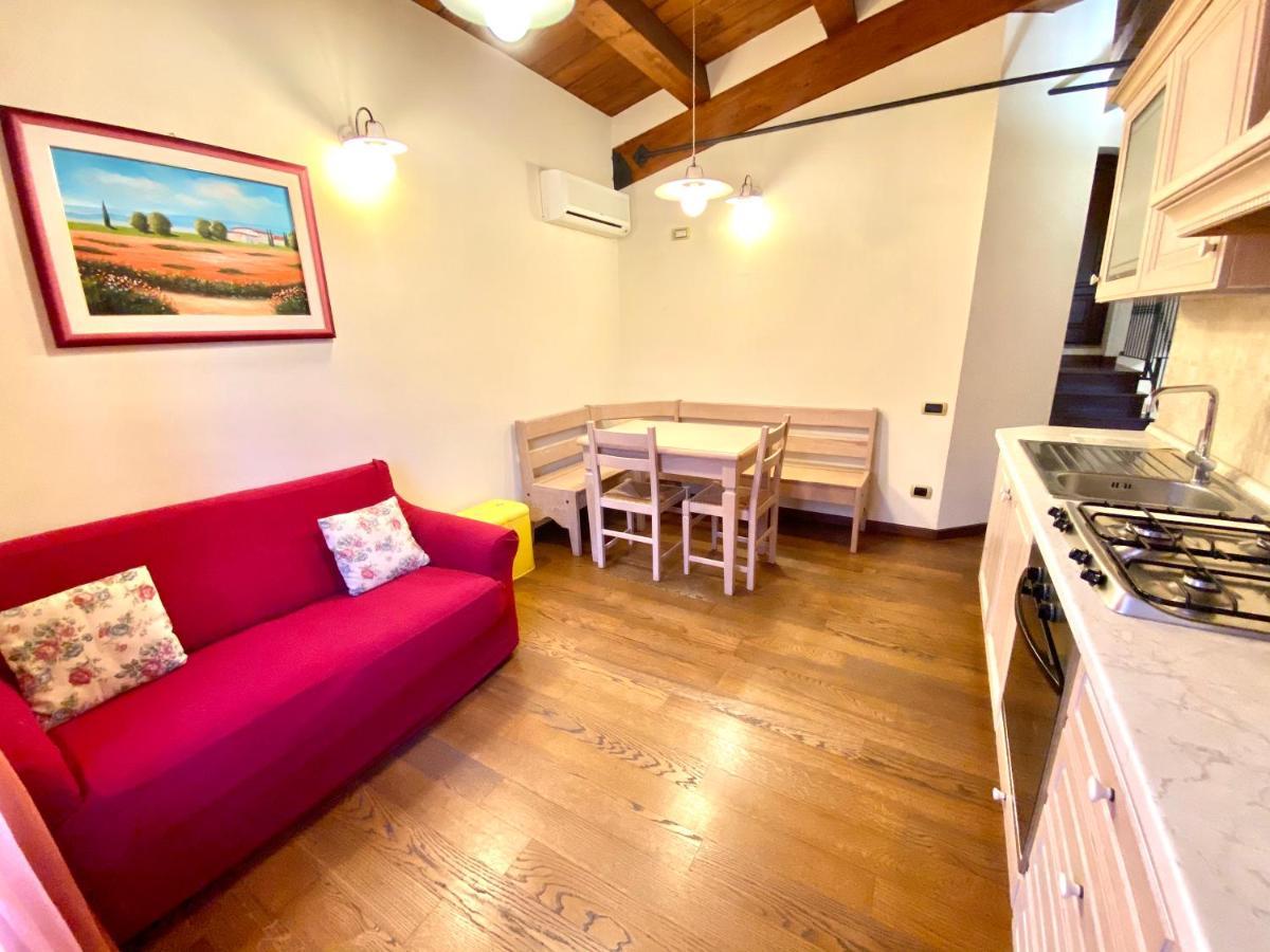 Agriturismo Il Casale Morrovalle Extérieur photo