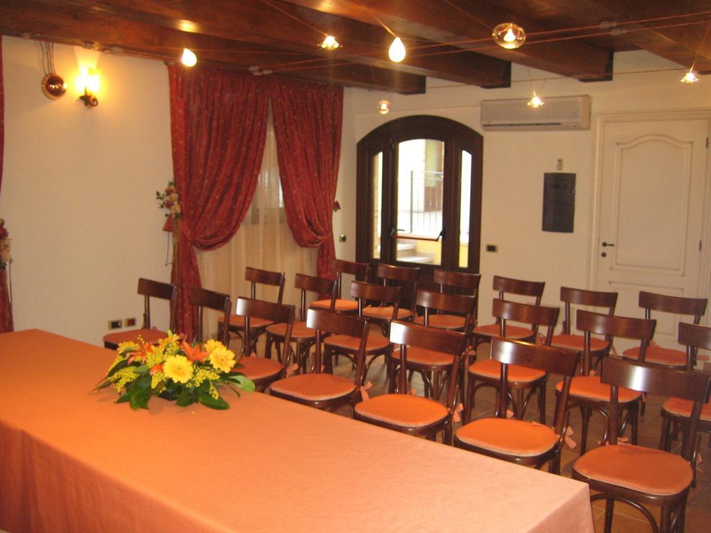 Agriturismo Il Casale Morrovalle Extérieur photo